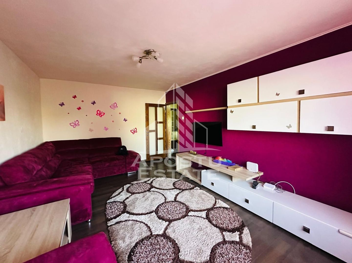 Apartament 2 camere zona Micalaca