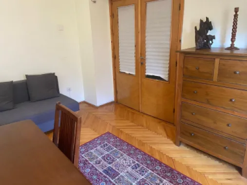Închiriere apartament 3 camere, decomandat, zona Traian-Unirii