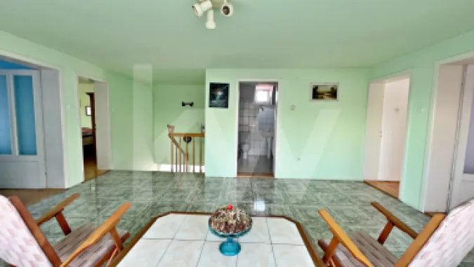 Casă 6 camere D+P+M-238 mp utili, 514 mp curte, Zona Cartier Kogalniceanu