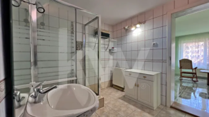 Casă 6 camere D+P+M-238 mp utili, 514 mp curte, Zona Cartier Kogalniceanu