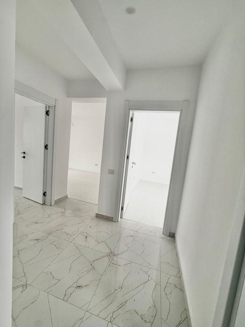 Ap. doua camere zona Militari Residence DOUA BALCOANE