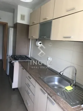 DE ÎNCHIRIAT | GARSONIERĂ SPAȚIOASĂ | UNIRII – ALBA IULIA