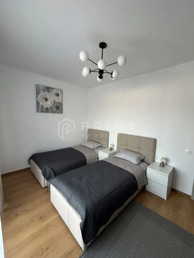 Casă modernă de închiriat – Eleganță și confort în Livezeni