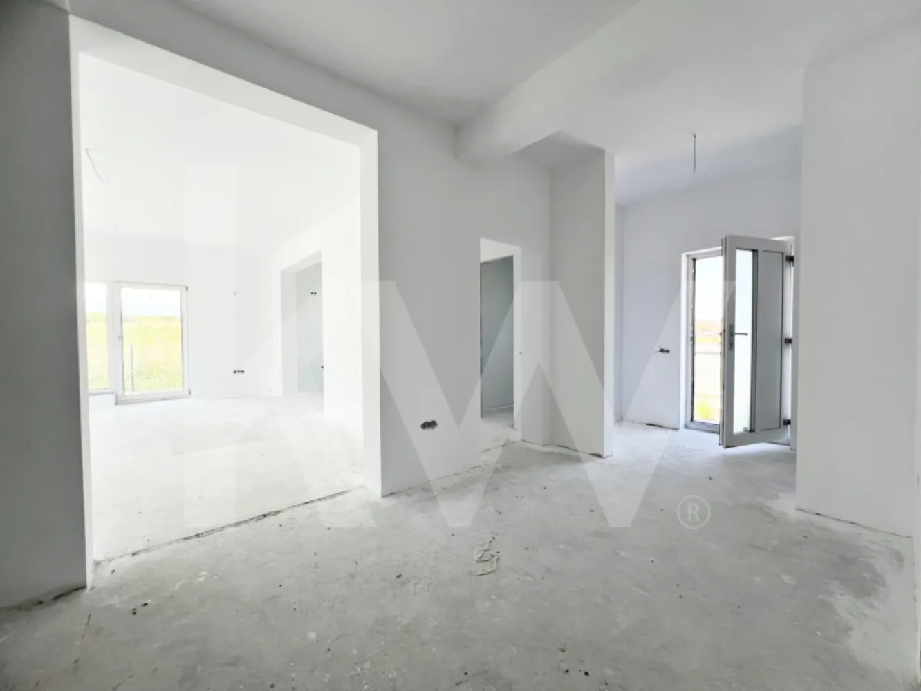 Casă de Vânzare în Cristian, Sibiu - 4 Camere, 2 Terase, Teren 486