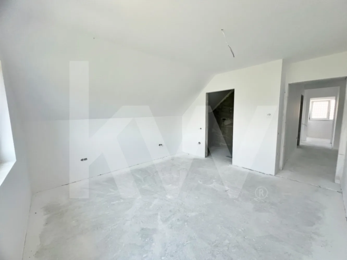 Casă de Vânzare în Cristian, Sibiu - 4 Camere, 2 Terase, Teren 486
