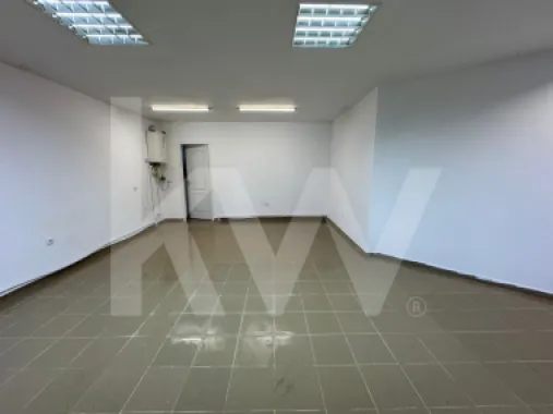 Spațiu comercial de închiriat | 30 mp | Cartierul Tineretului, Sibiu