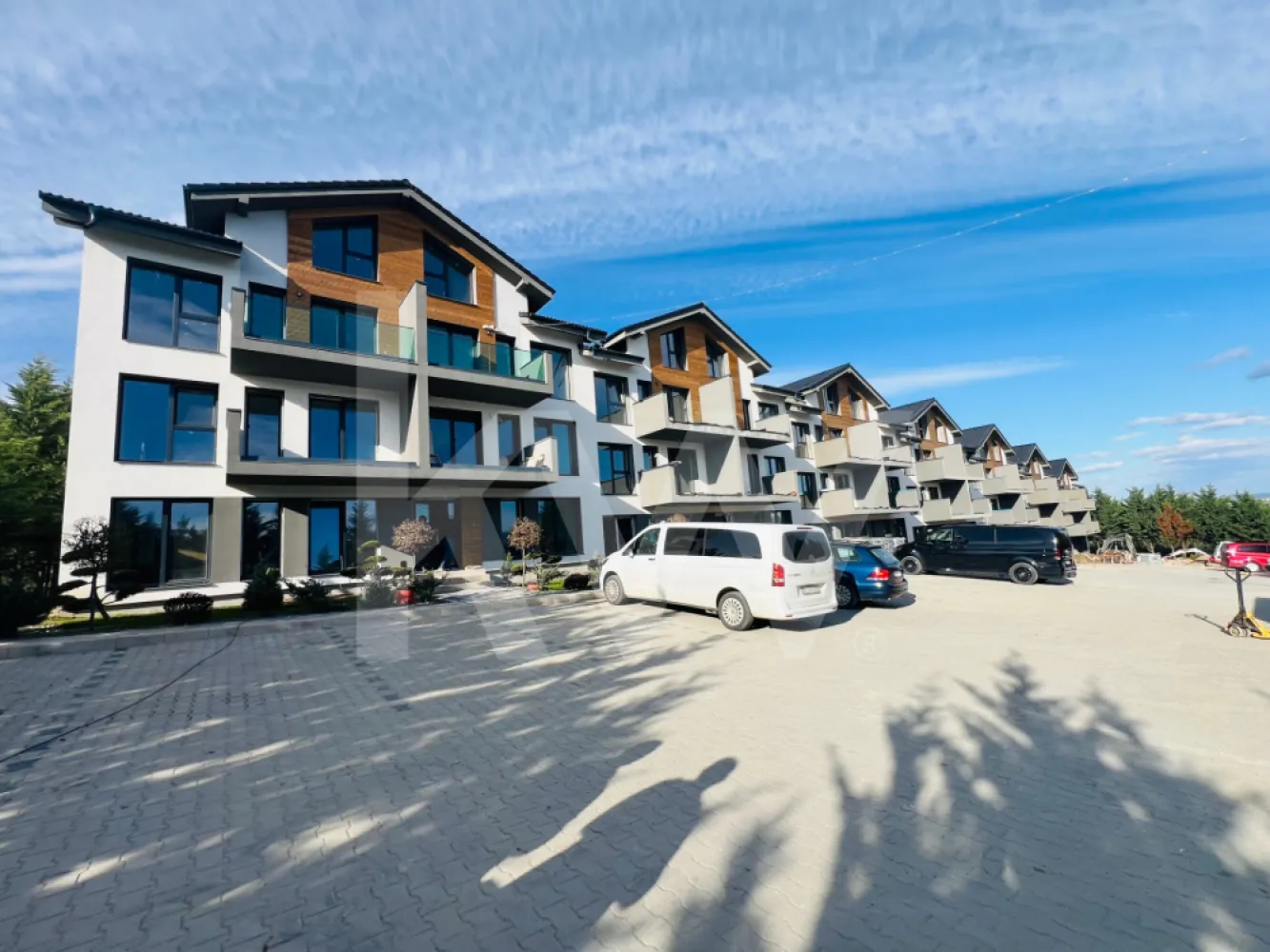 Apartament 2 camere + curte 50 mp - Natura la tine acasă! Cristian-SiBiU