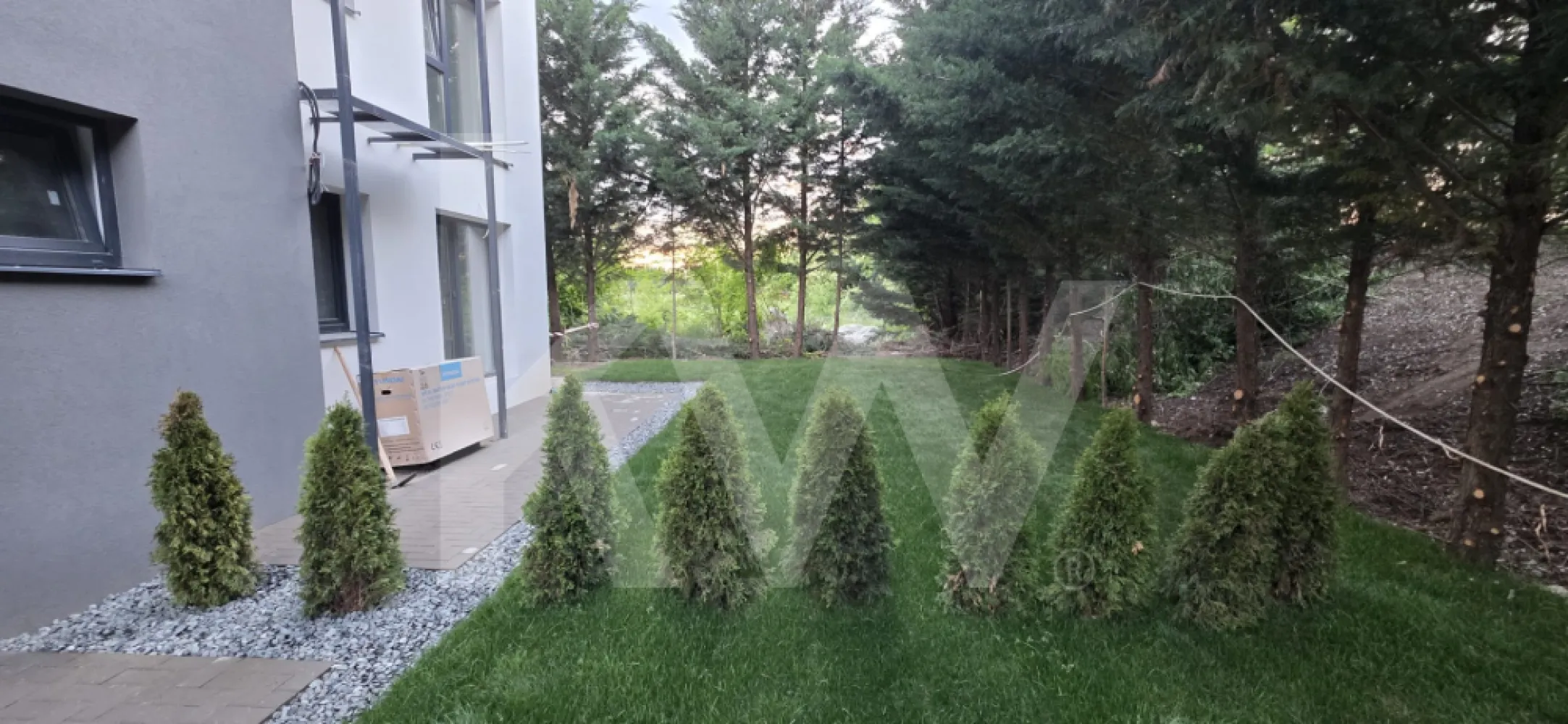 Apartament 3 camere, două băi, terasa 7 mp.-Natura la tine acasă! Cristian-SiBiU
