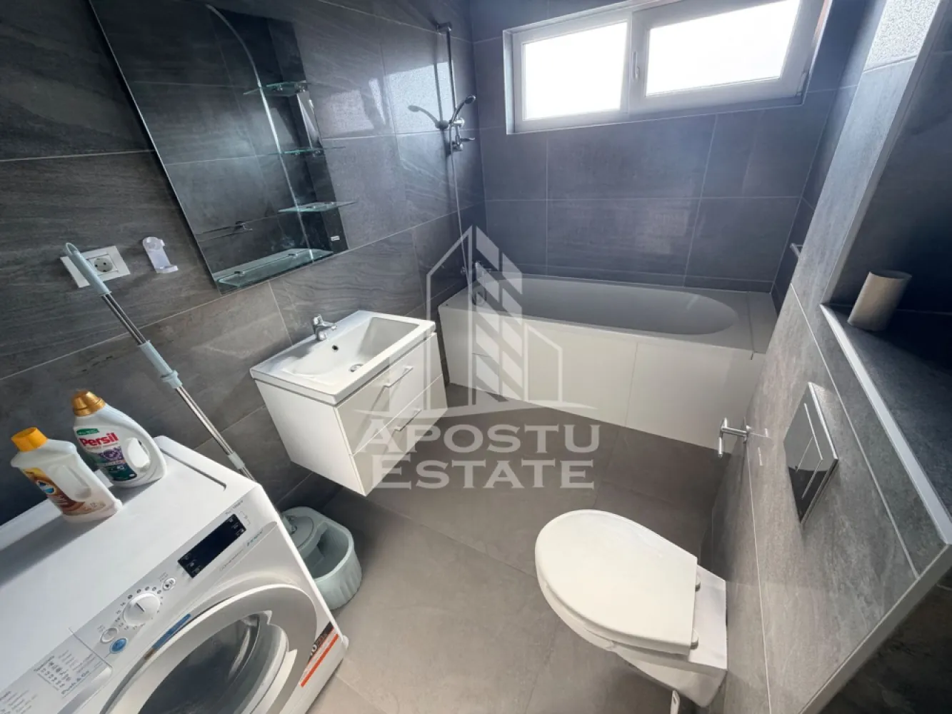 Apartament cu 2 camere, de inchiriat, Giroc, Parcare