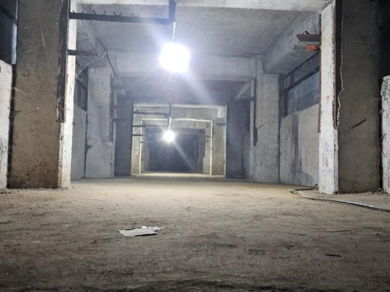 Drumul intre Tarlale spatiu 550 mp - Depozit cu suprafata de 550 mp situat in zona Theodor Pallady din bucuresti. Spatiul este compartimentat compartimentat in 1camere. Este situat la etajul demisol intr-o cladire construita in anul 1980 el este recomandat pentru spatiu logistic.