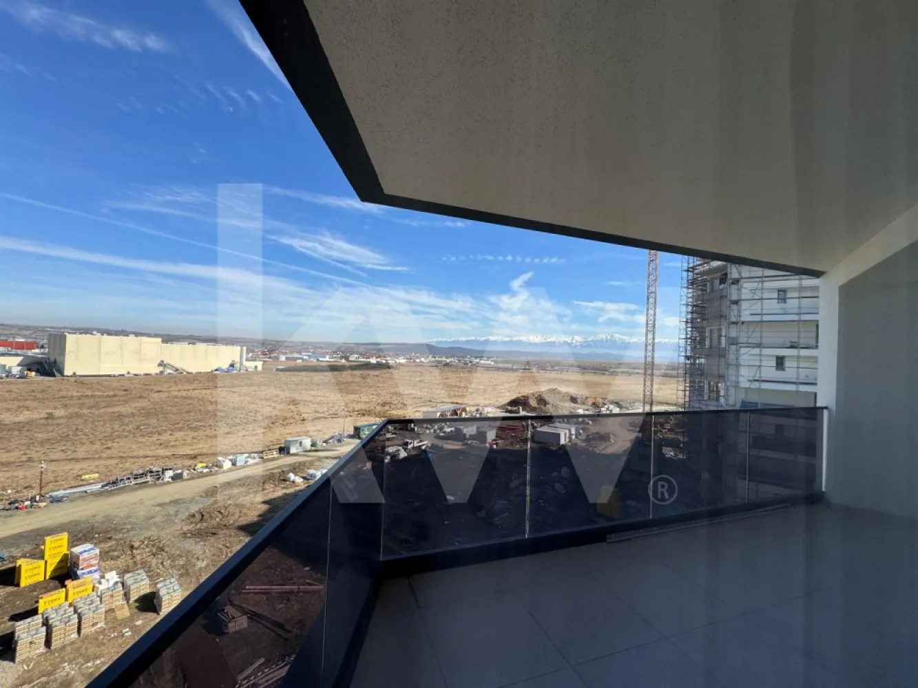 Apartament premium cu 3 camere – design personalizat și terasă spațioasă