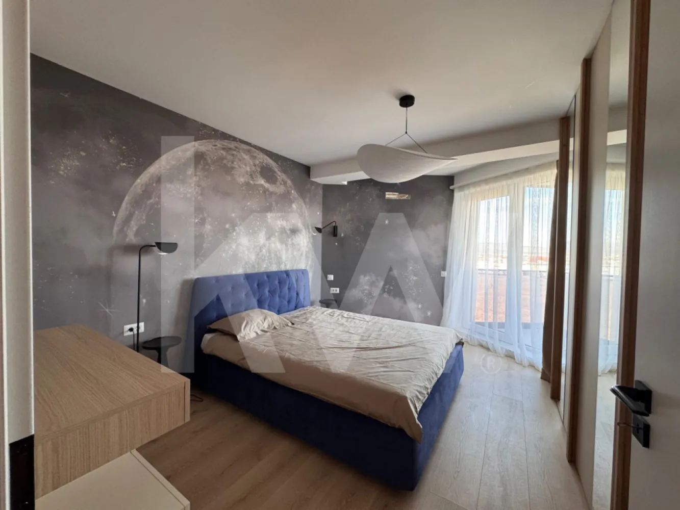 Apartament premium cu 3 camere – design personalizat și terasă spațioasă