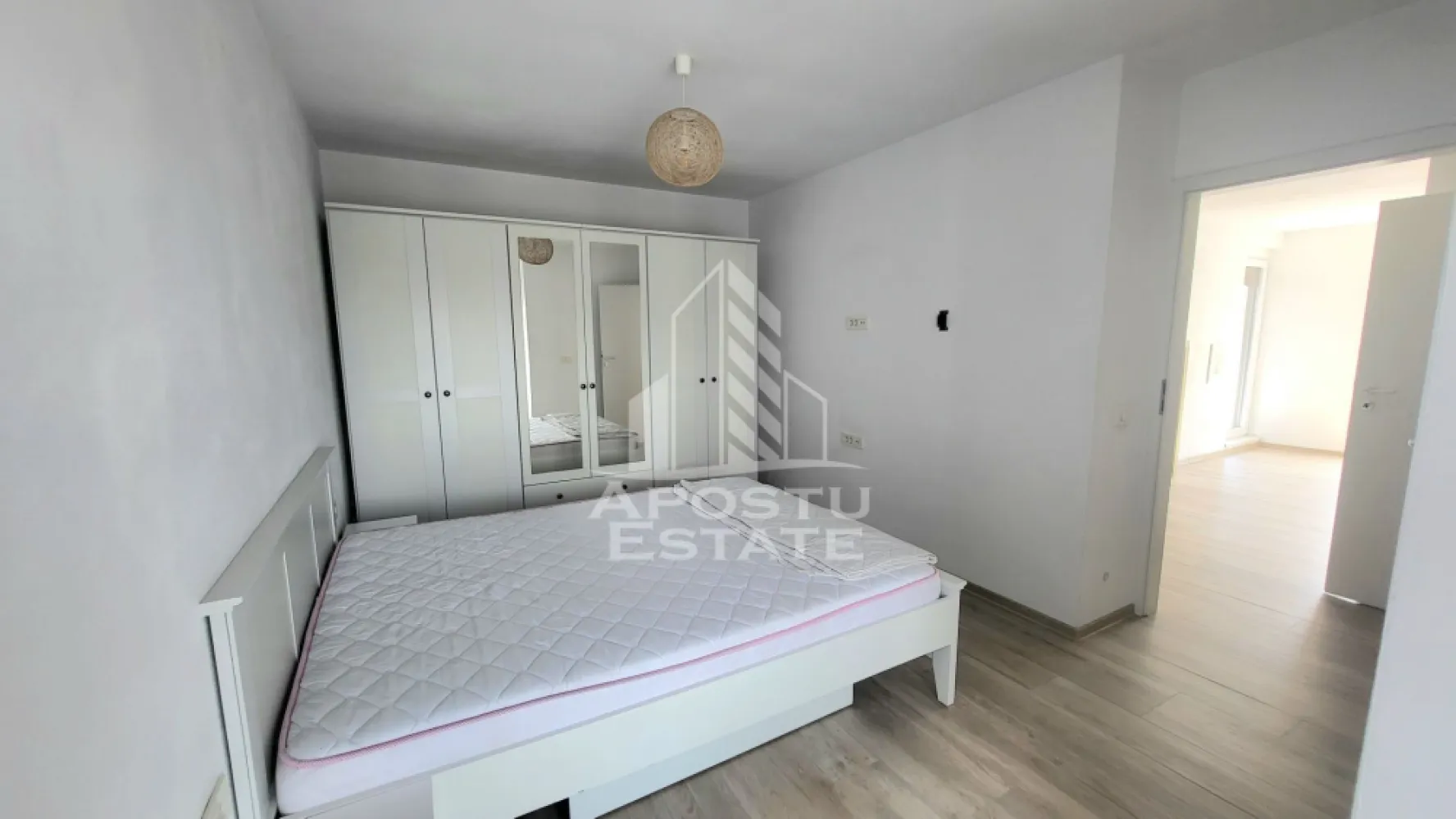 Apartament decomandat,2 camere,mobilat si utilat,Dumbravita Kaufland