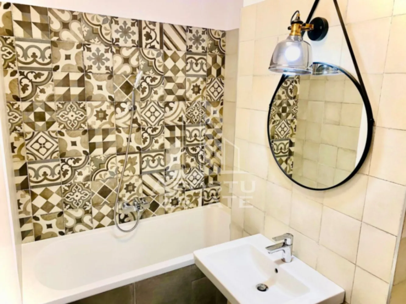 Apartament de vanzare cu 2 camere, Zona Take Ionescu, Timisoara