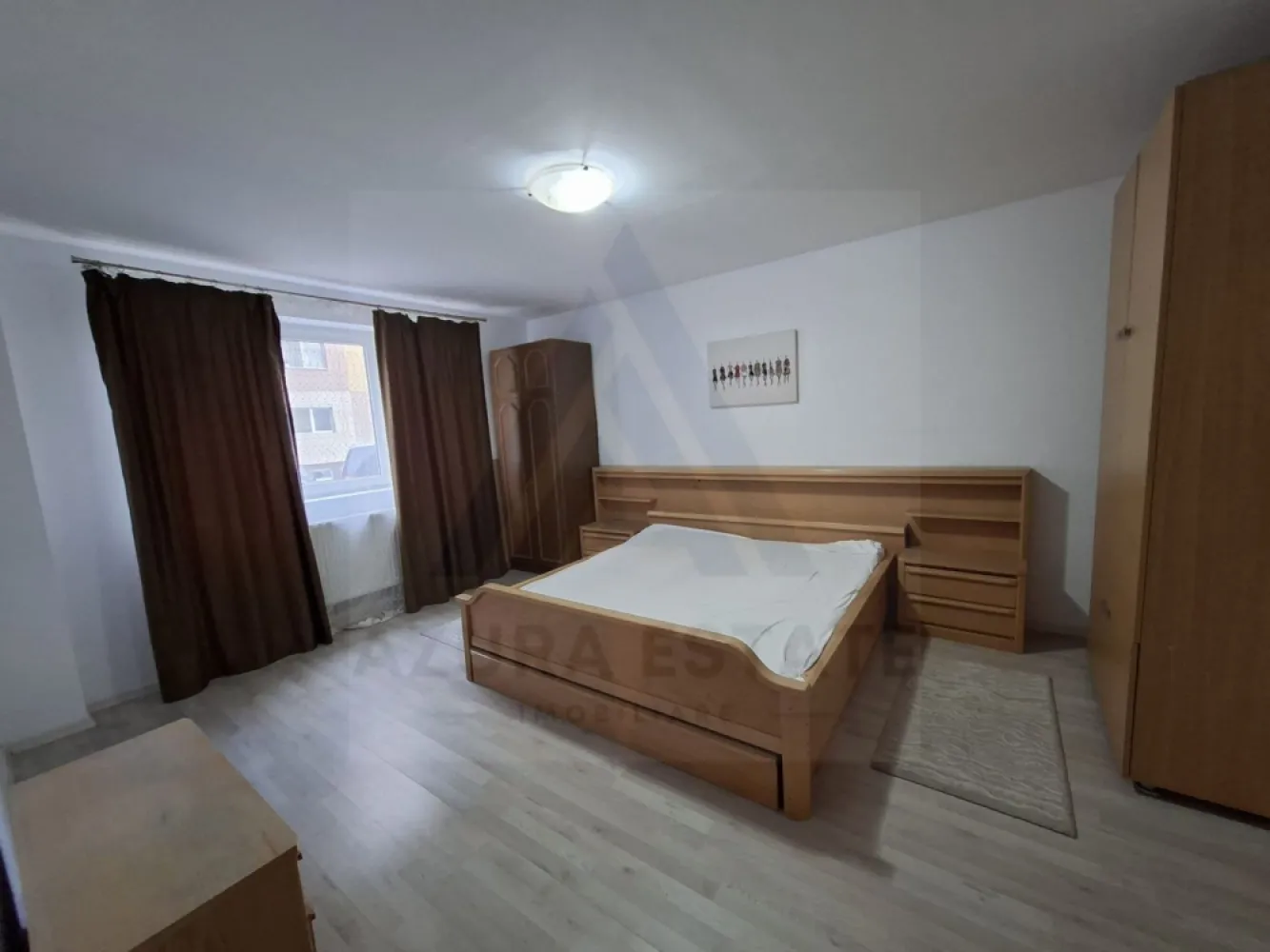 Apartament 3 camere 77 mp utili si parcare privata in zona Rahovei