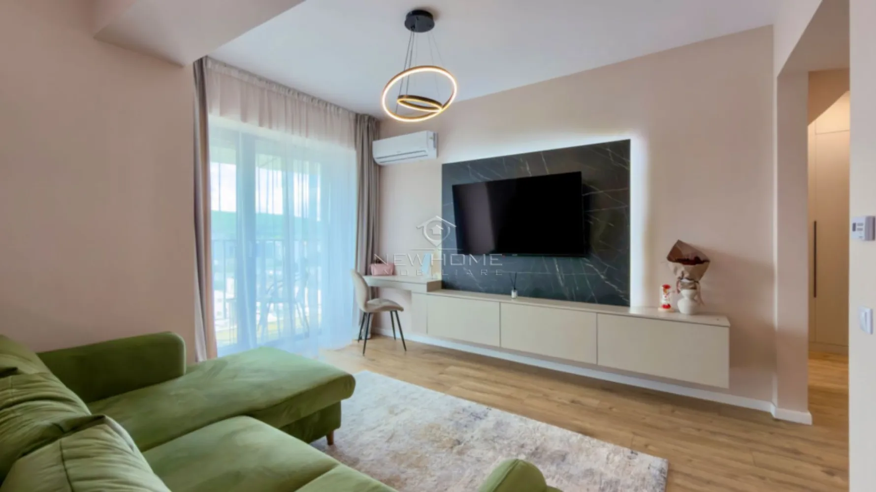 Apartament cu 2 camere, Parcare, West City Tower