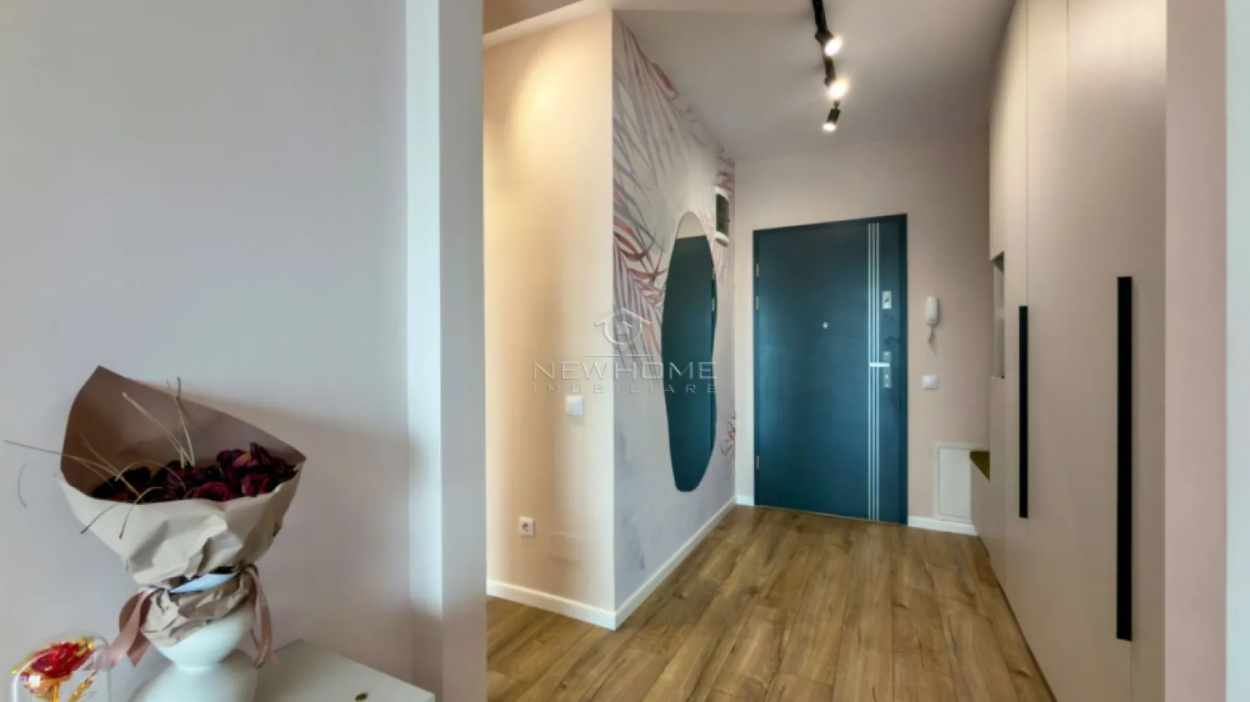 Apartament cu 2 camere, Parcare, West City Tower