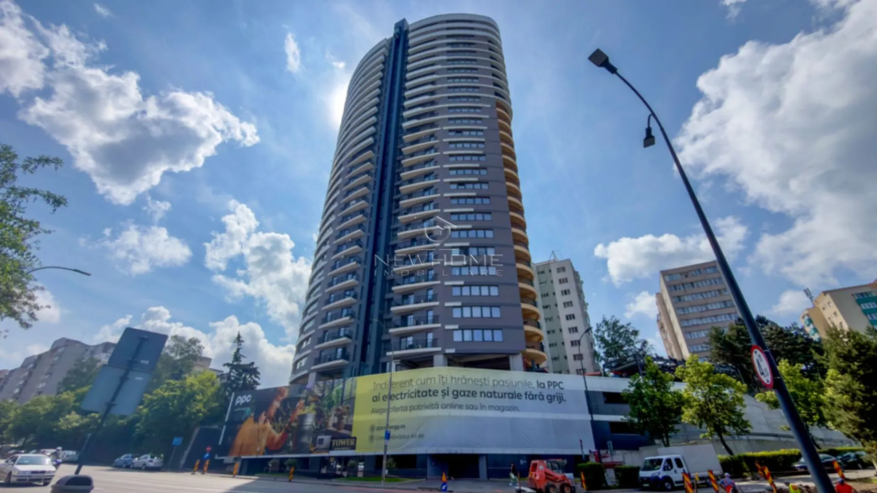 Apartament cu 2 camere, Parcare, West City Tower