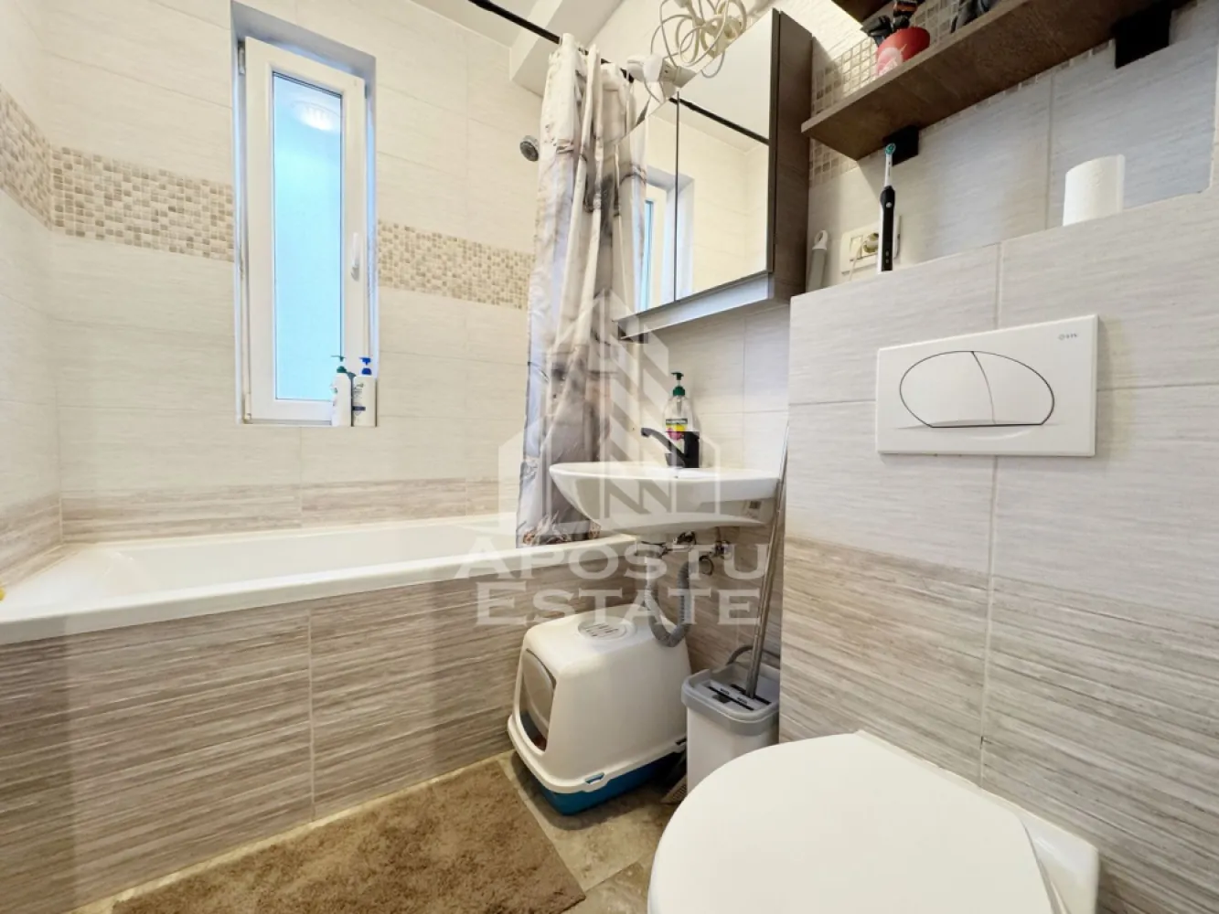 Apartament 2 camere de vanzare, 35mp utili -Giroc, zona ESO
