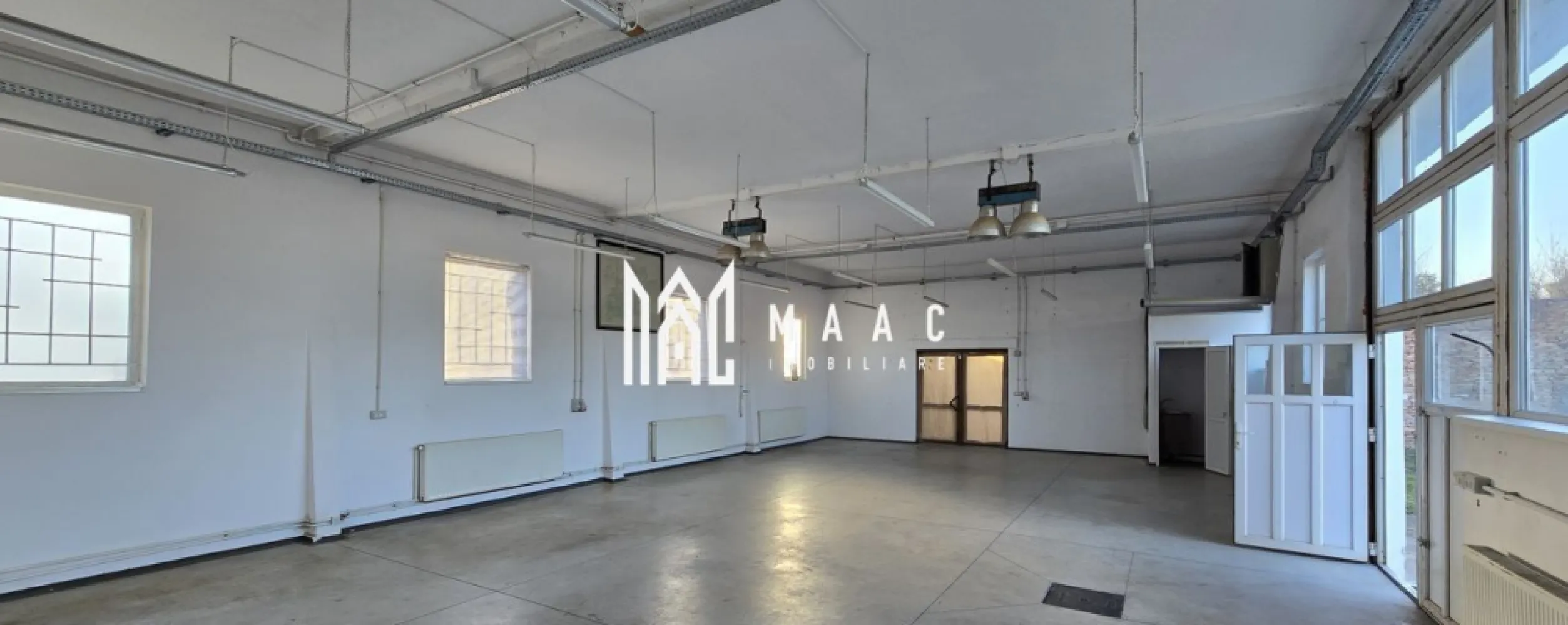 Hală încălzită | Curte proprie | Utilități - MAAC Imobiliare vă propune spre închiriere o hală open space, încălzită, cu capacitatea de 129 MPU, cu curte proprie de 690 mp, situată în Turnisor.

Imobilul beneficiază de toate utilitățile necesare desfășurării unei activități de depozitare sau producție.
Aceasta este dotată cu grup sanitar.

Pentru mai multe detalii, specificați CP2969086.