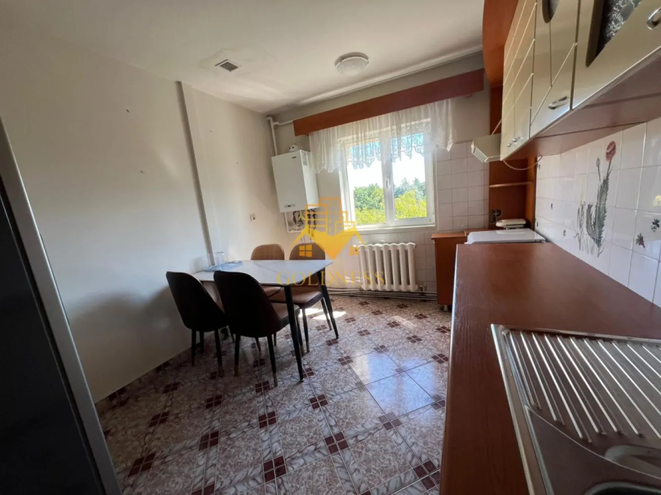 4 camere, mobilat clasic, garaj, boxa, Zorilor Zona UMF,Louis Pasteur