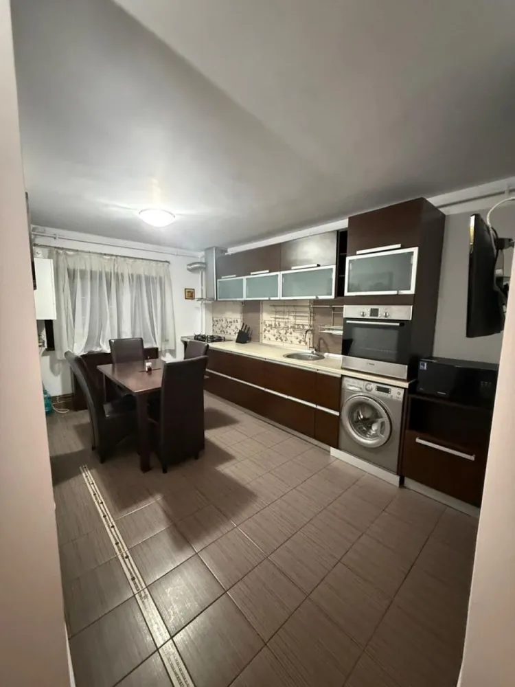 Rahova Str Doina apartament 2 camere mobilate si centrala termica