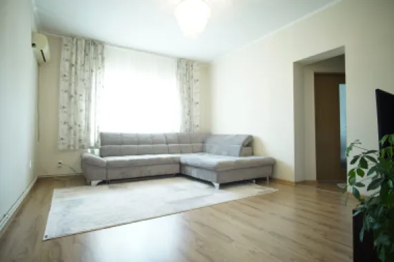 BRASADAS vinde casa individuala in zona Baritiu.