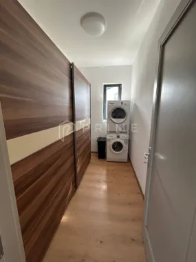Casă modernă de închiriat – Eleganță și confort în Livezeni