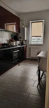 Apartament de Vanzare - 2 camere 51 mp - gradina + loc parcare