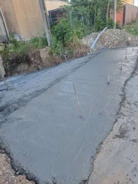 Drumul intre Tarlale spatiu 550 mp