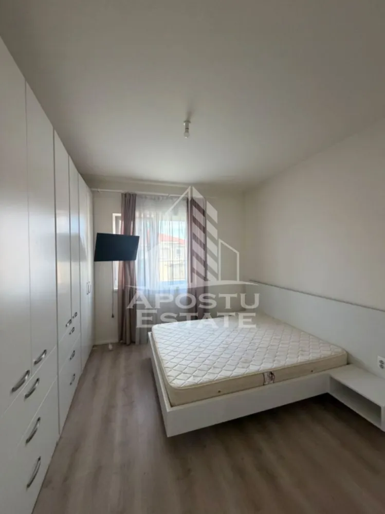 Casă individuală, de închiriat , curte proprie , Dumbravita
