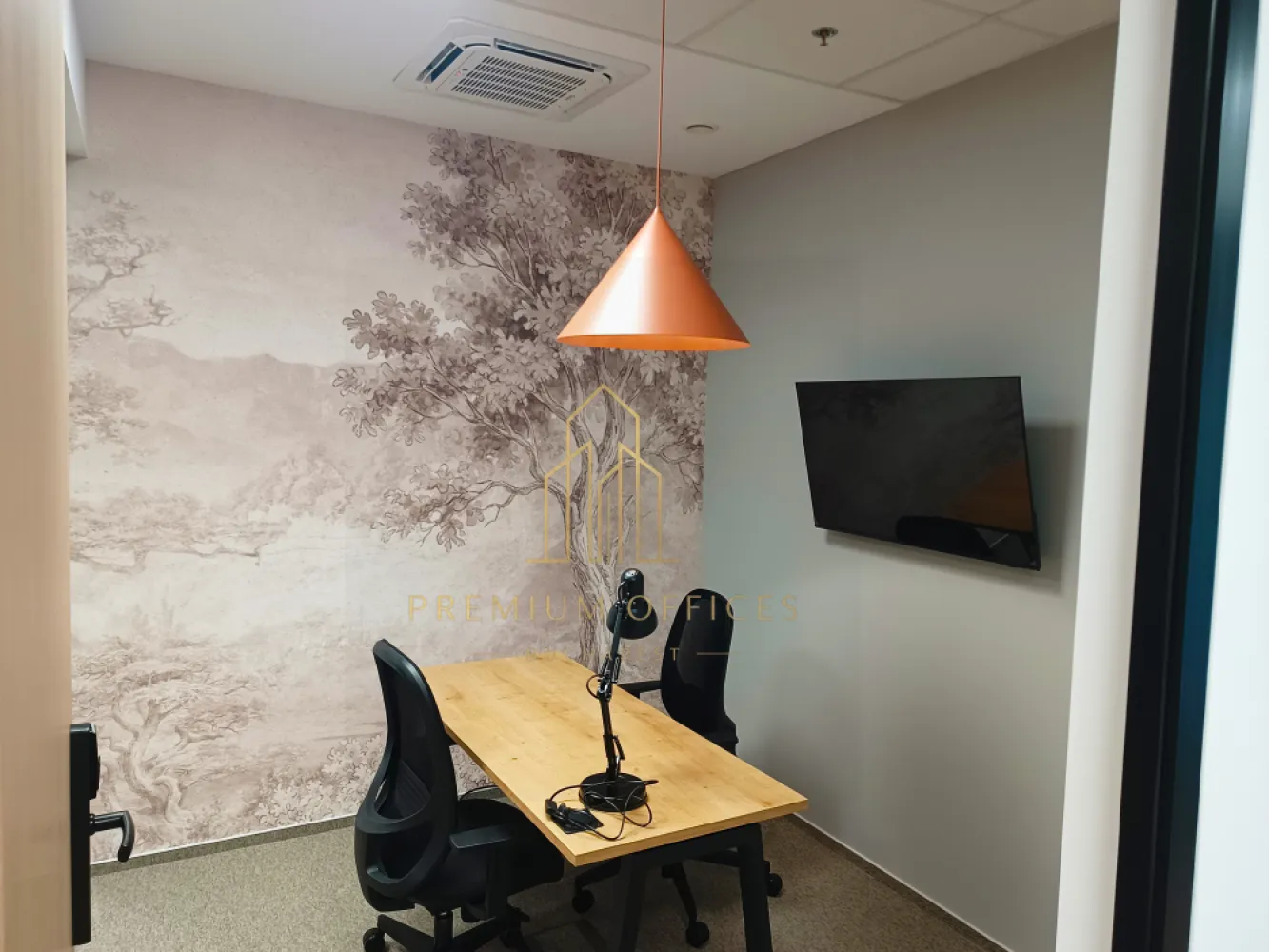 Calea Victoriei serviced offices premium - Spatii de birouri complet mobilate si operationale, pe Calea Victoriei, intr-o cladire business moderna, clasa energetica A .💥 Zero comision💥 Move-in ready – fara timp pierdut💥 Raspuns rapid pe WhatsApp✔ Full serviced offices✔ Receptie &amp; suport administrativ✔ Internet &amp; infrastructura IT enterprise✔ Acces 24/7✔ Adresa fiscala✔ Contracte flexibile✔ O singura factura lunaraTarif flexibil, calculat per workstation, in functie de configuratia echipei. Optiuni de parcare disponibile in cladire, contra cost.✦ Oferta de lansare disponibila pentru o perioada limitata ✦Va rog fara apeluri pentru intermediere sau preluare oferta. Multumesc pentru intelegere.📍 Calea Victoriei – locatie premium de business in Bucuresti📲 Contact rapid WhatsApp pentru detalii &amp; disponibilitate🎥 Vizionare video sau la locatie – programare rapida