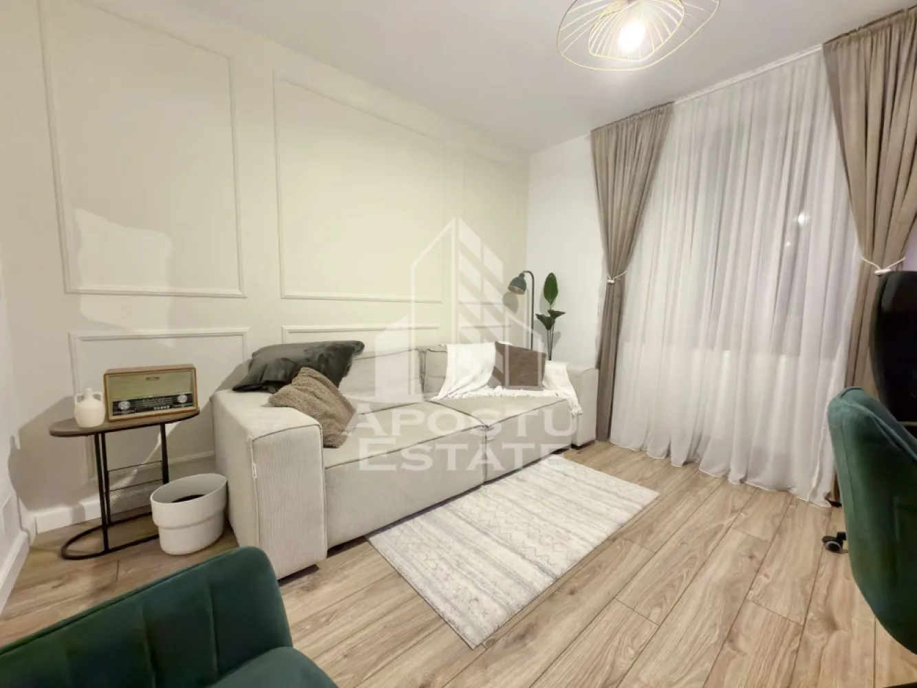 Apartament cu 3 camere si 2 terase complet mobilat la etajul 1in Giroc