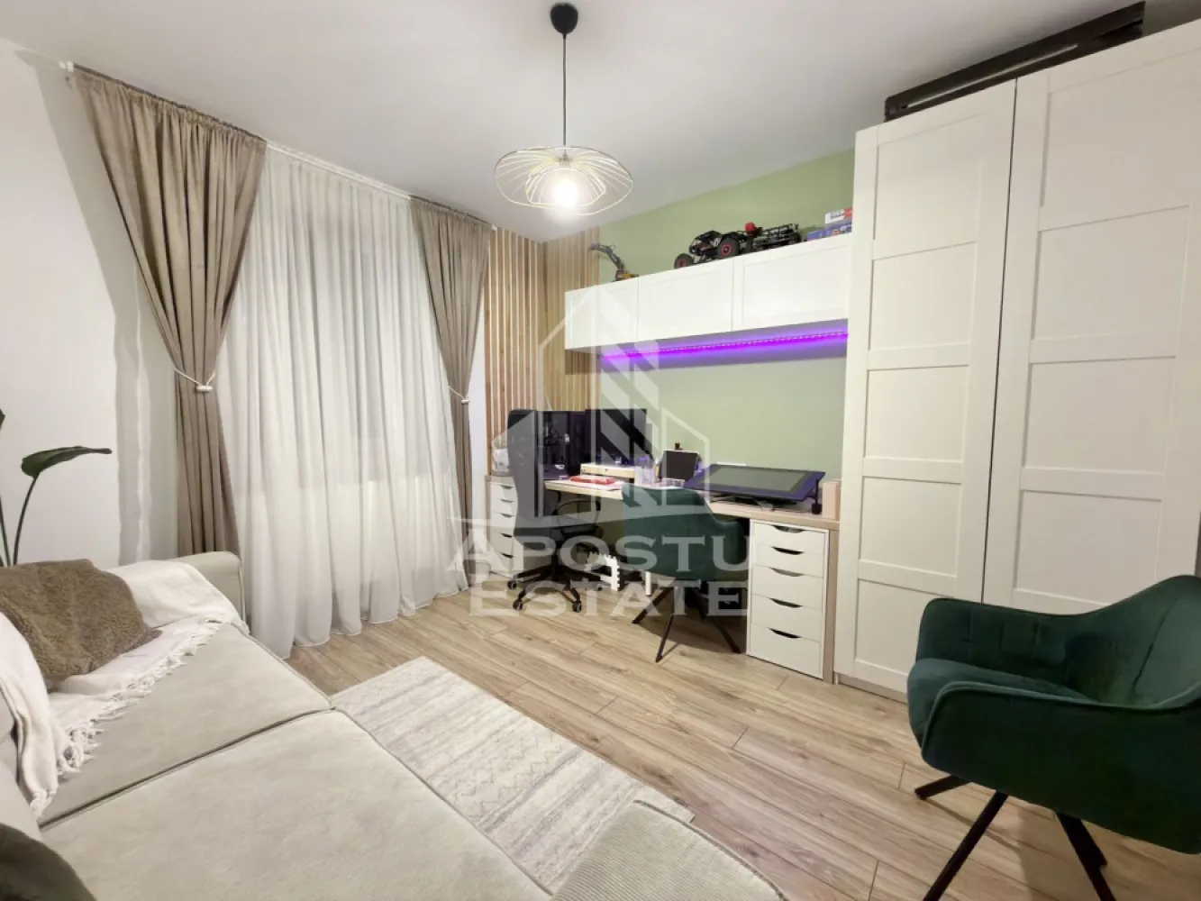 Apartament cu 3 camere si 2 terase complet mobilat la etajul 1in Giroc