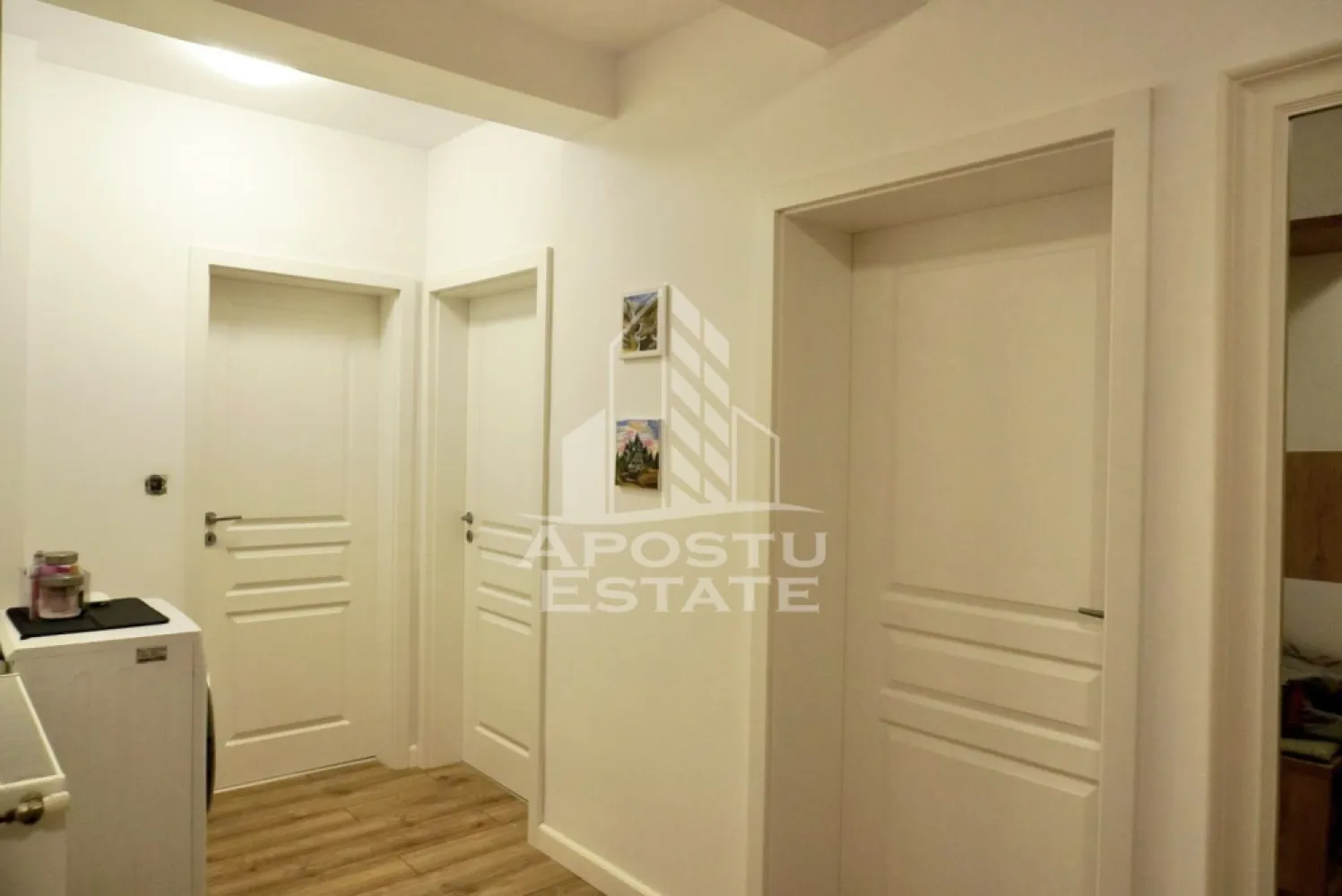 Apartament cu 3 camere si 2 terase complet mobilat la etajul 1in Giroc