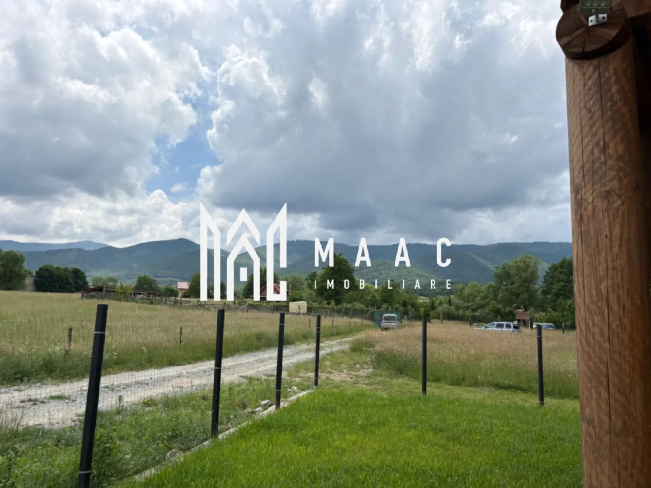 Cabana 5 Camere I 1520 mp teren I Lac de pești I Zona Tocile