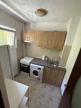 Apartament de Vanzare - 2 Camere - Aparatorii Patriei - 50 mp