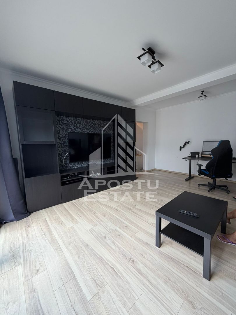 Apartament 2 camere , de închiriat , Loc de parcare, Giroc
