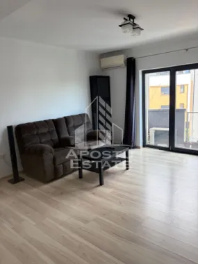 Apartament 2 camere , de închiriat , Loc de parcare, Giroc