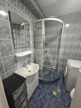Apartament 3 camere, 2 bai, 2 balcoane de vânzare 75mp TEREZIAN