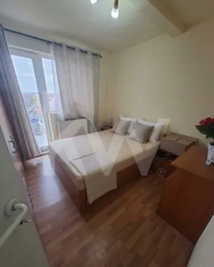 Apartament 3 camere, 2 bai, 2 balcoane de vânzare 75mp TEREZIAN