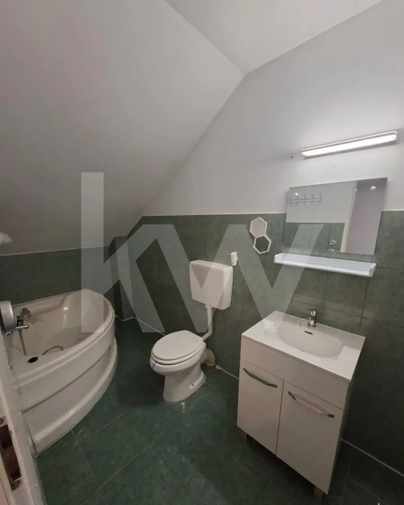 Apartament 3 camere, 2 bai, 2 balcoane de vânzare 75mp TEREZIAN