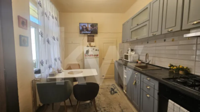 2 camere în inima orașului – ideal pentru locuit sau investiție