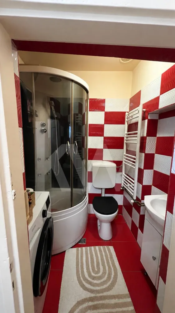 2 camere în inima orașului – ideal pentru locuit sau investiție