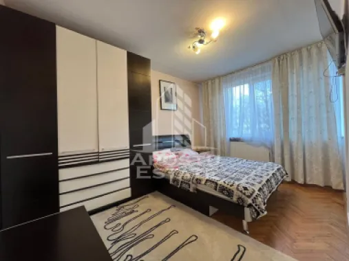 Apartament 3 camere, zona Podgoria
