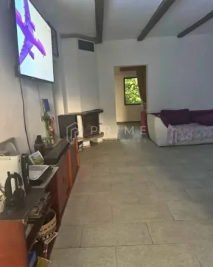 DE ÎNCHIRIAT: Casă Spațioasă cu 4 Camere + Mansardă | Valea Iubirii