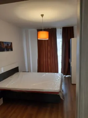 Apartament cochet in spate la Mall