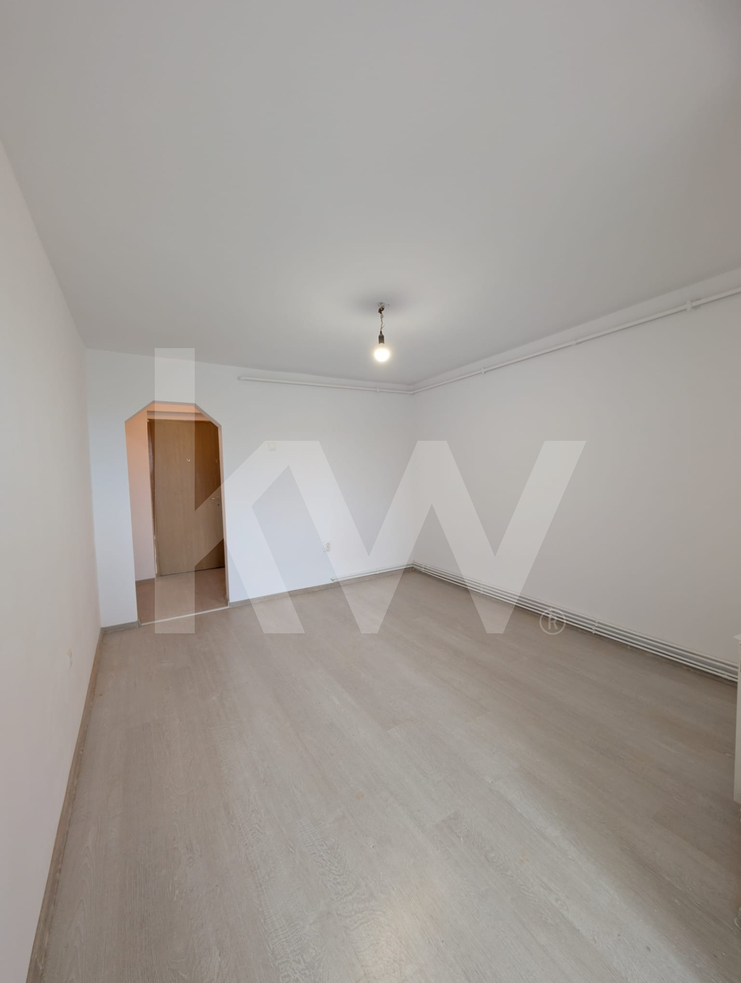 Apartament luminos cu 1 cameră, zonă liniștită – Str. Florilor, Cisnădie