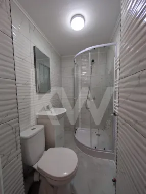 Apartament luminos cu 1 cameră, zonă liniștită – Str. Florilor, Cisnădie