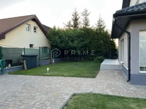 DE VÂNZARE: Casă Modernă „La Cheie” (175 mp) | 7 Noiembrie